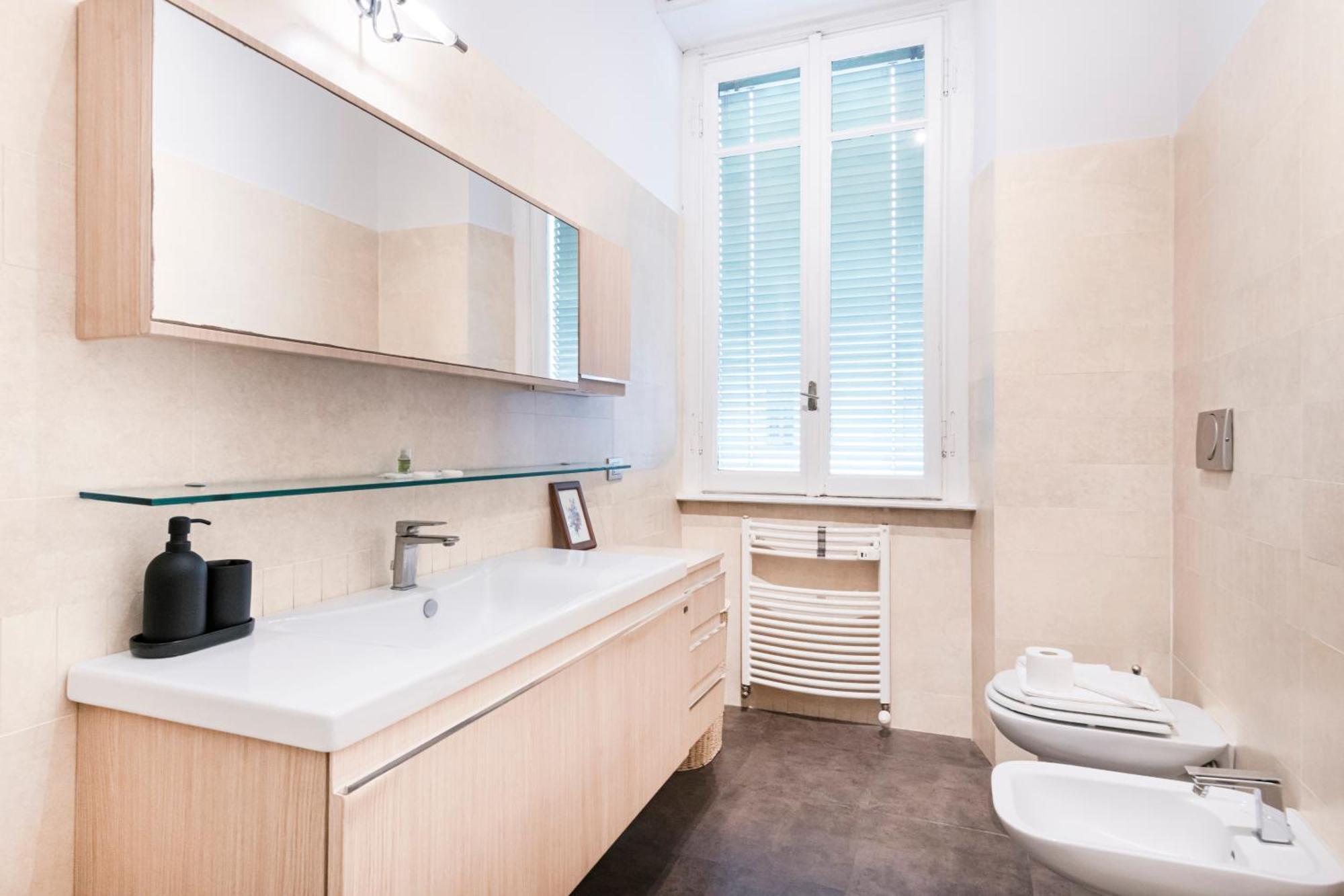 Easylife - Magnificent Splendid Apt Sant'Ambrogio ミラノ エクステリア 写真